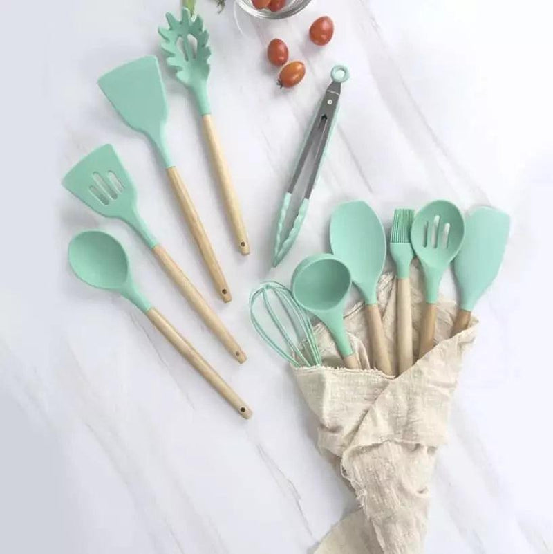 Jogo Kit com 12 Peças Utensílios De Cozinha Colheres Espátula Silicone Cabo Madeira - FlashMart